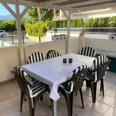 Fantastisk 4-roms I Albir Apartmán *